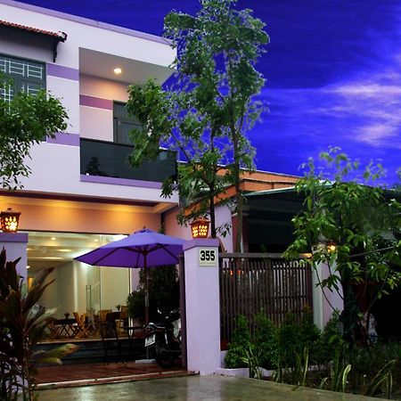 Purple Garden Homestay Хойан Экстерьер фото
