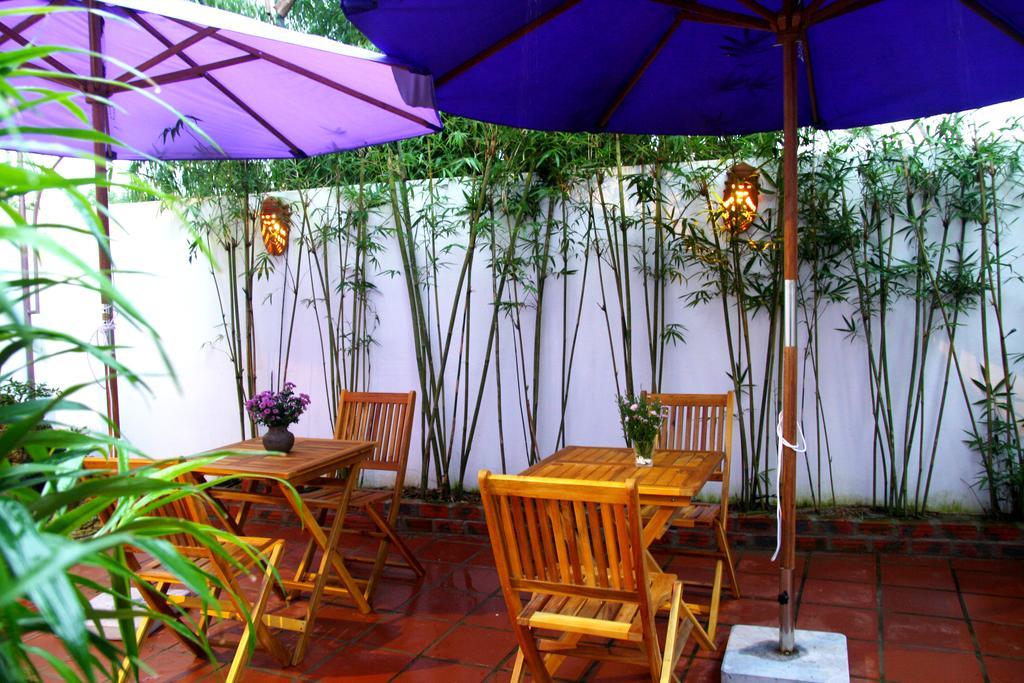 Purple Garden Homestay Хойан Экстерьер фото