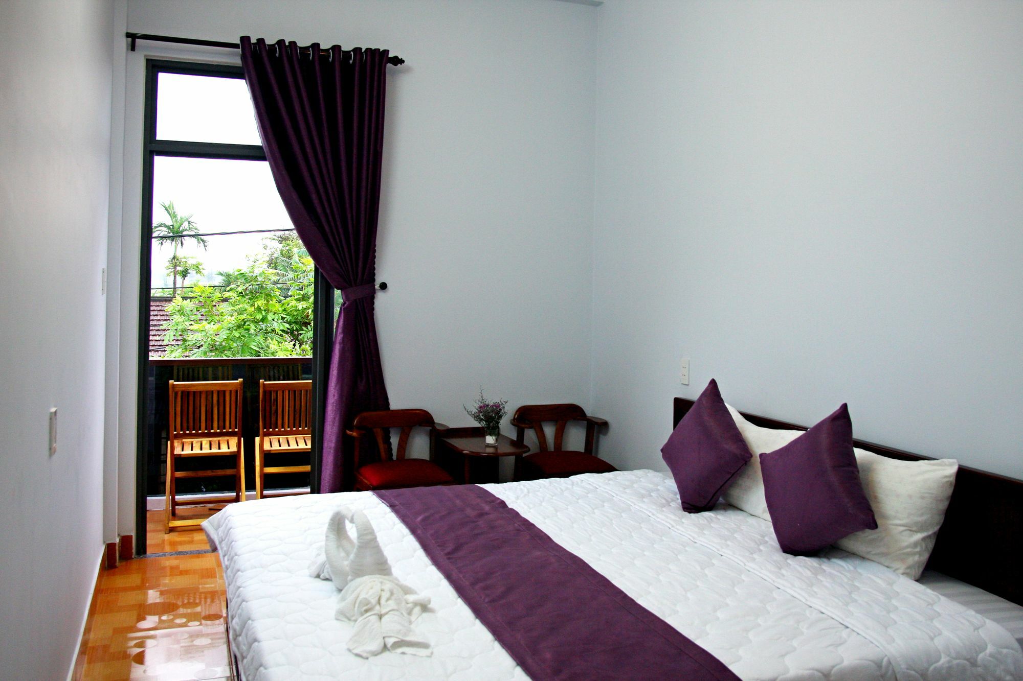 Purple Garden Homestay Хойан Экстерьер фото