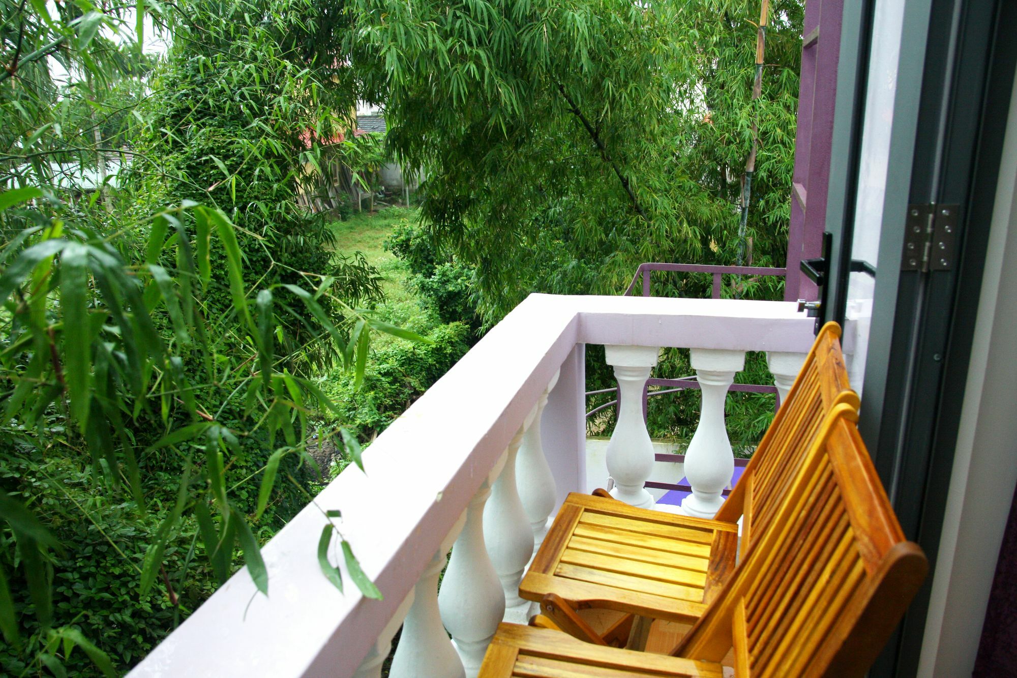 Purple Garden Homestay Хойан Экстерьер фото