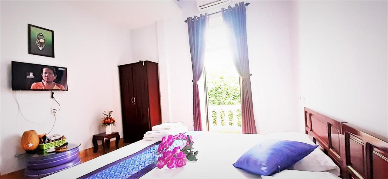 Purple Garden Homestay Хойан Экстерьер фото