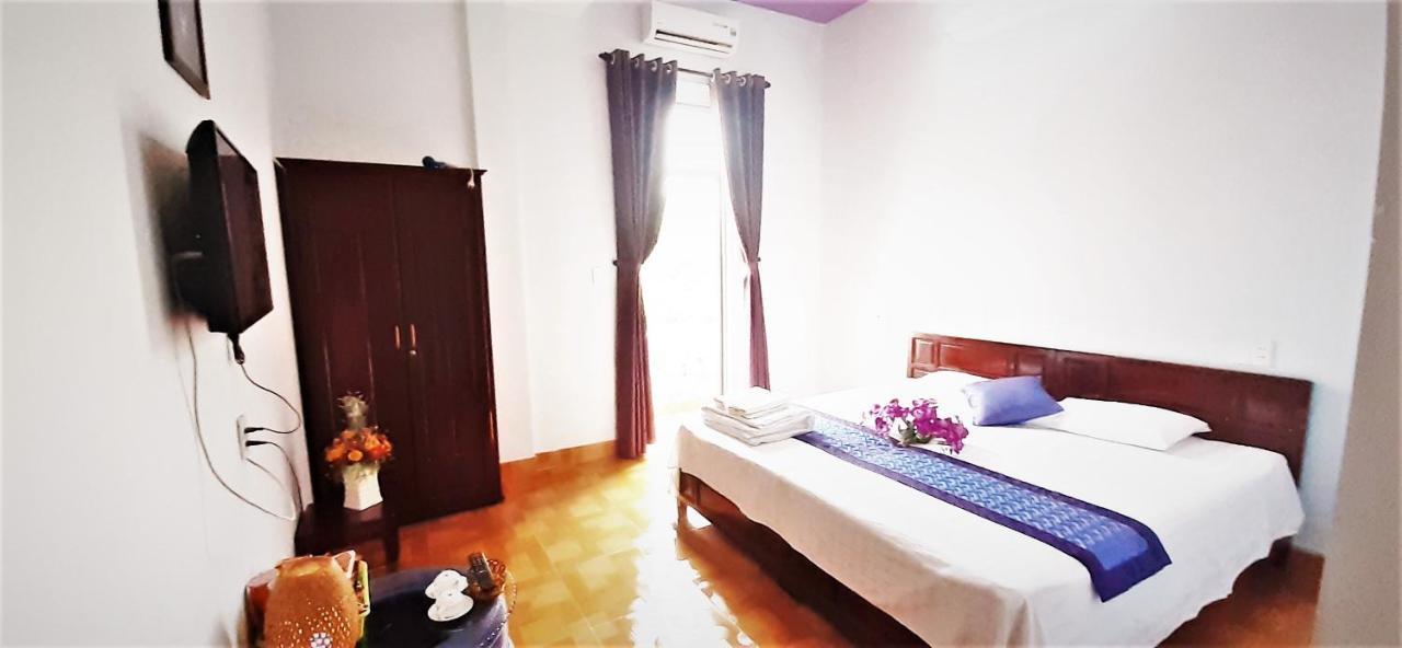 Purple Garden Homestay Хойан Экстерьер фото