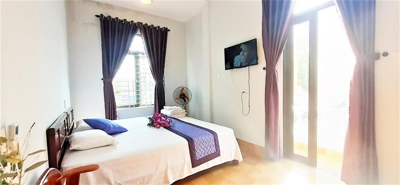 Purple Garden Homestay Хойан Экстерьер фото