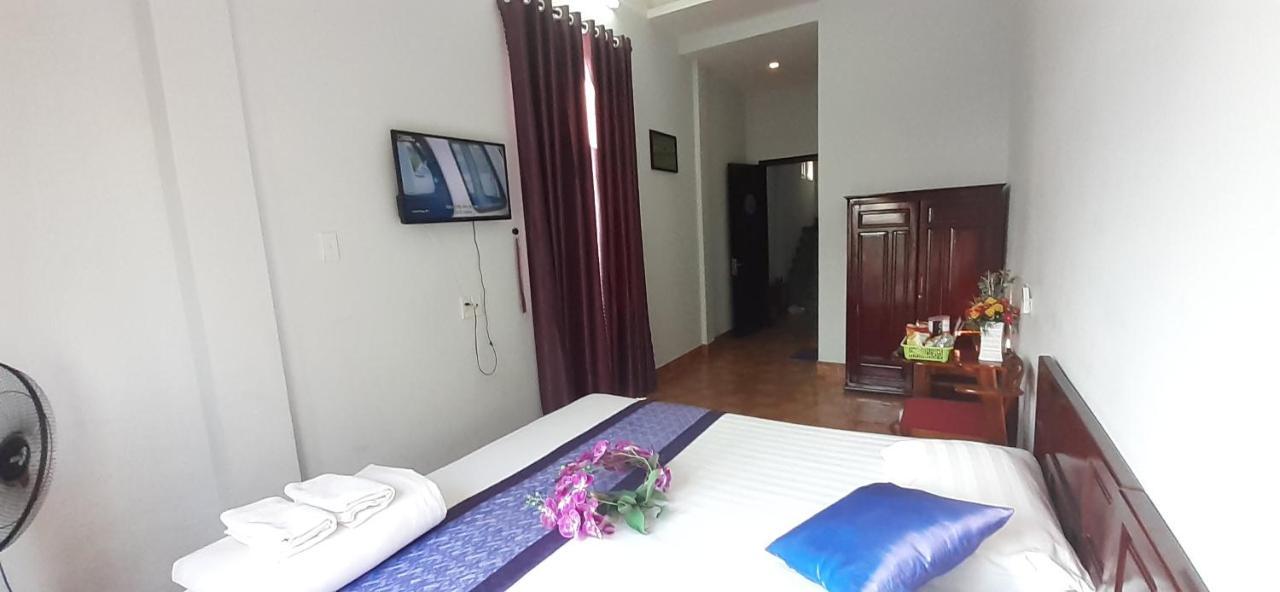 Purple Garden Homestay Хойан Экстерьер фото
